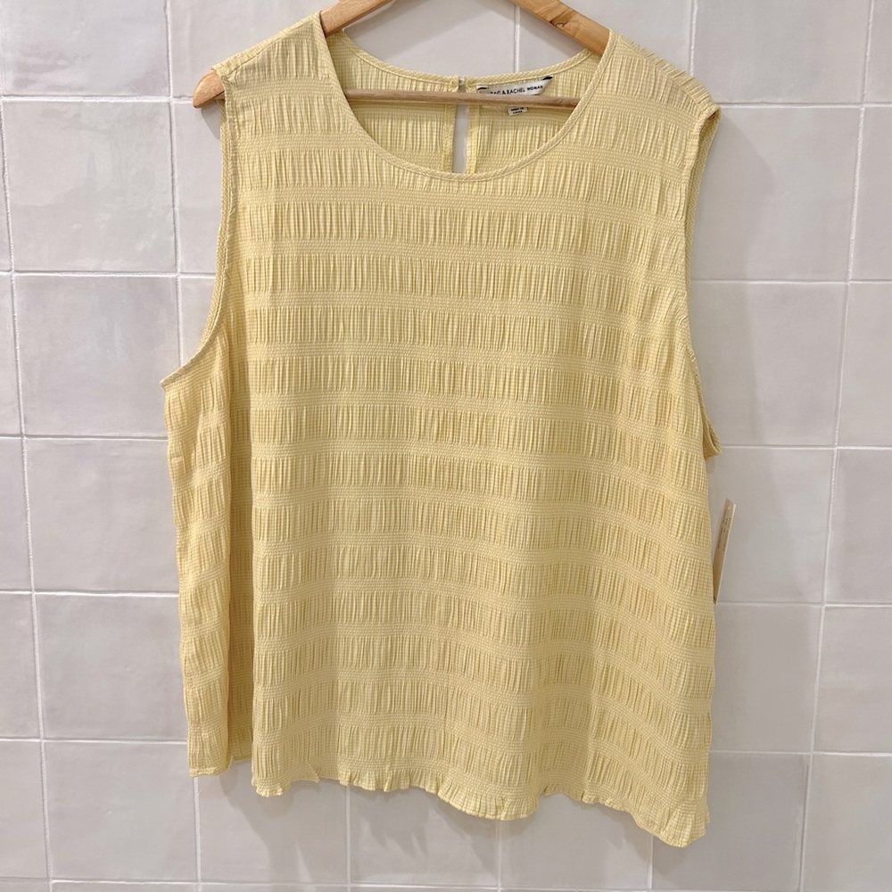 Zac & Rachel Woman Pale Yellow Sleeveless Top Sz 3X, NEW with Tags